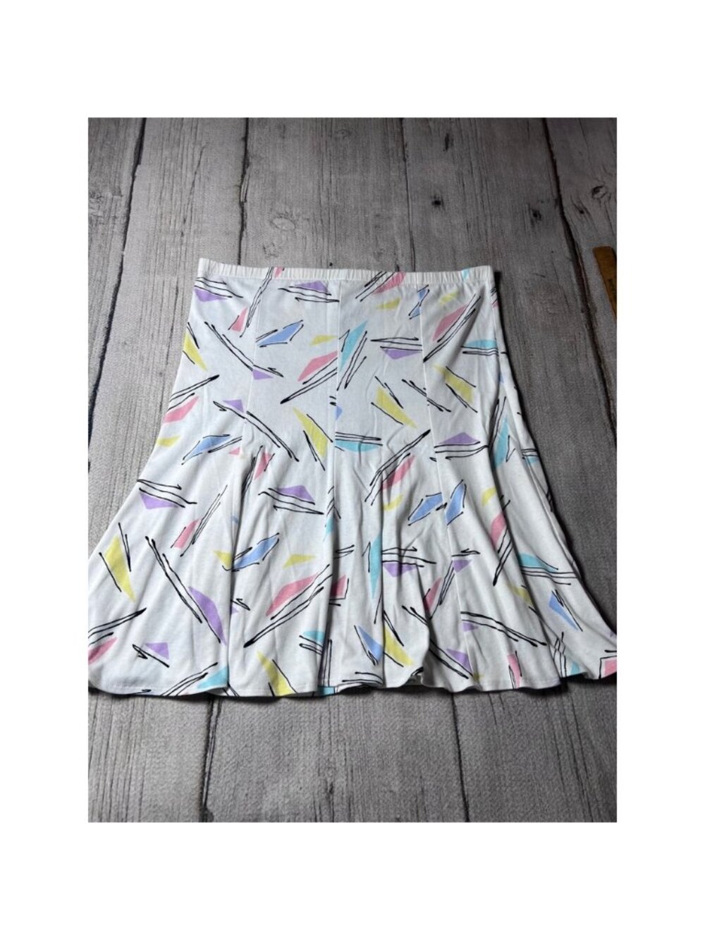 Donkenny Skirt Women Small White Geometric Abstract Print 80s Vintage